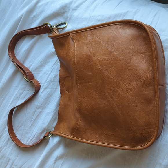 Social Threads Handbags - Ahdorned Social Threads Classic Vegan Leather Messenger Crossbody Bag in Camel